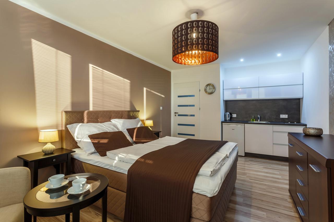 Golden Apartments Ostrava Exterior photo