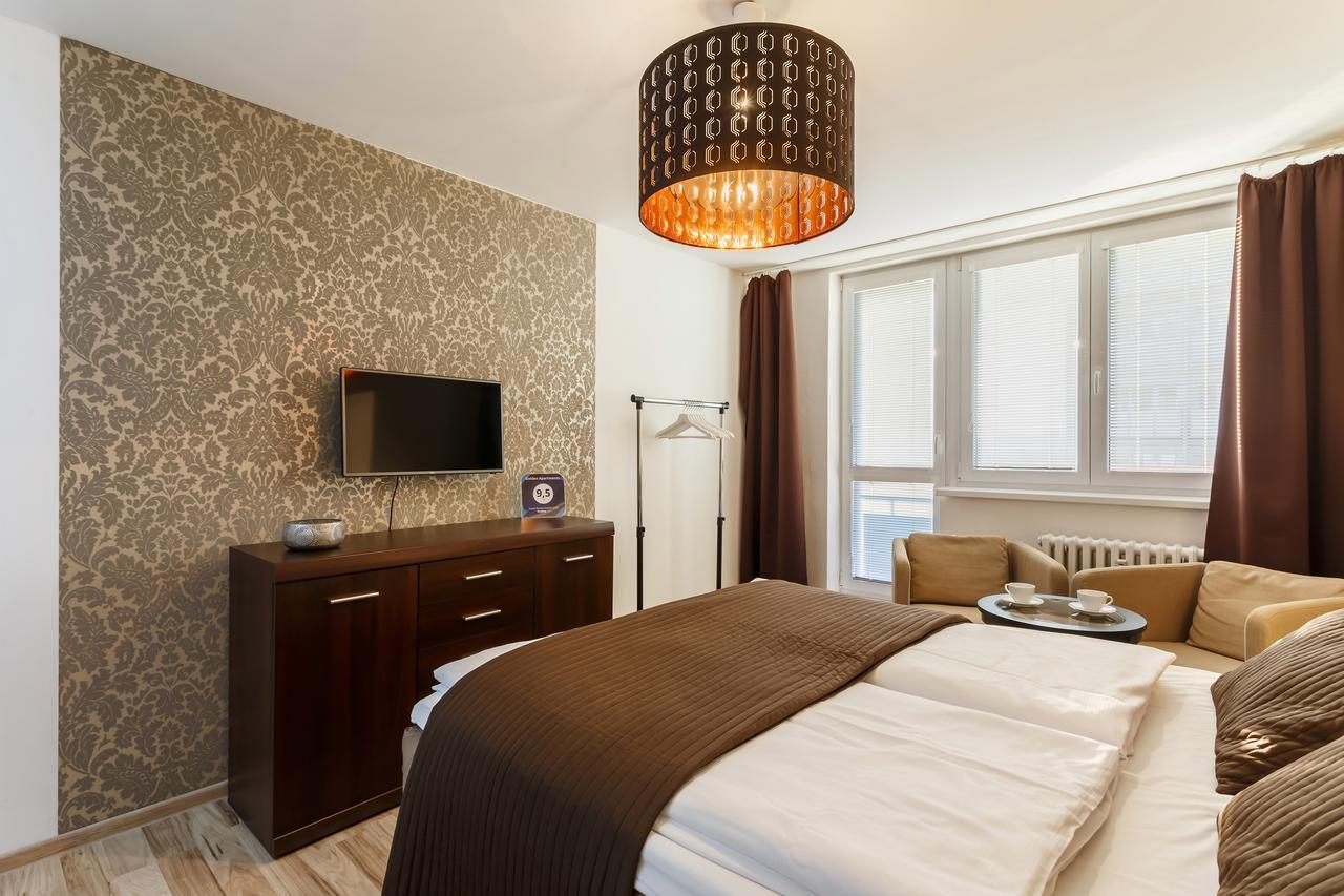 Golden Apartments Ostrava Exterior photo